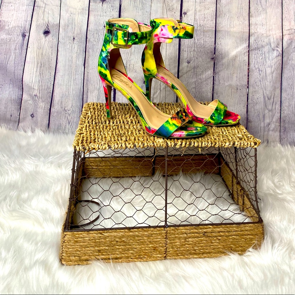 Sz. 7 Candies multi-color heels
